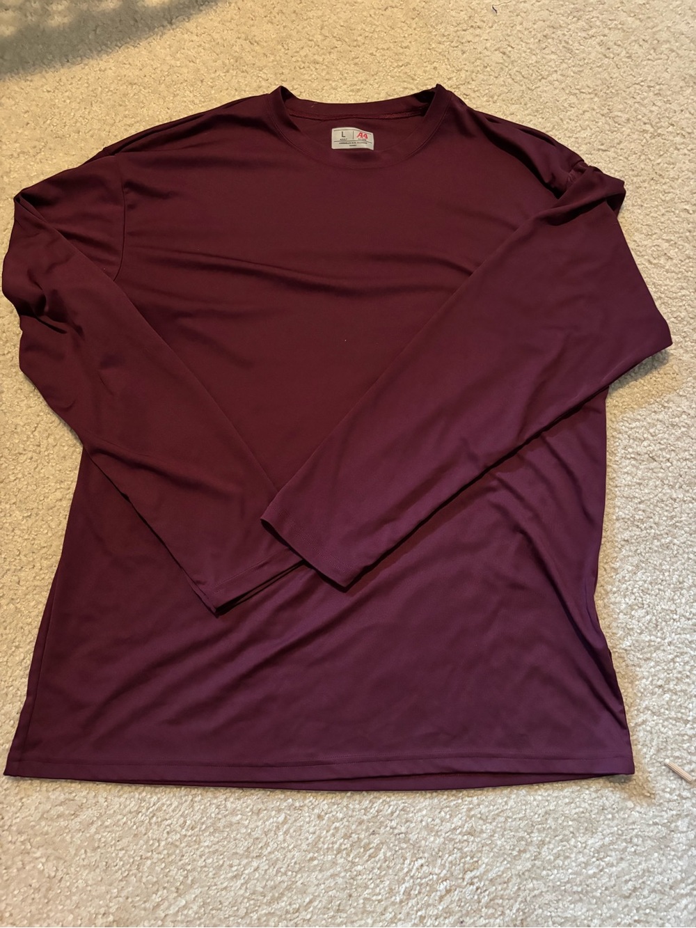 Men's Long-Sleeve Crewneck Shirt in Maroon